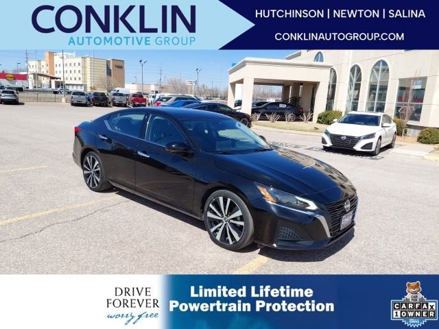 Used 2023 Nissan Altima 2.5 SL image 1