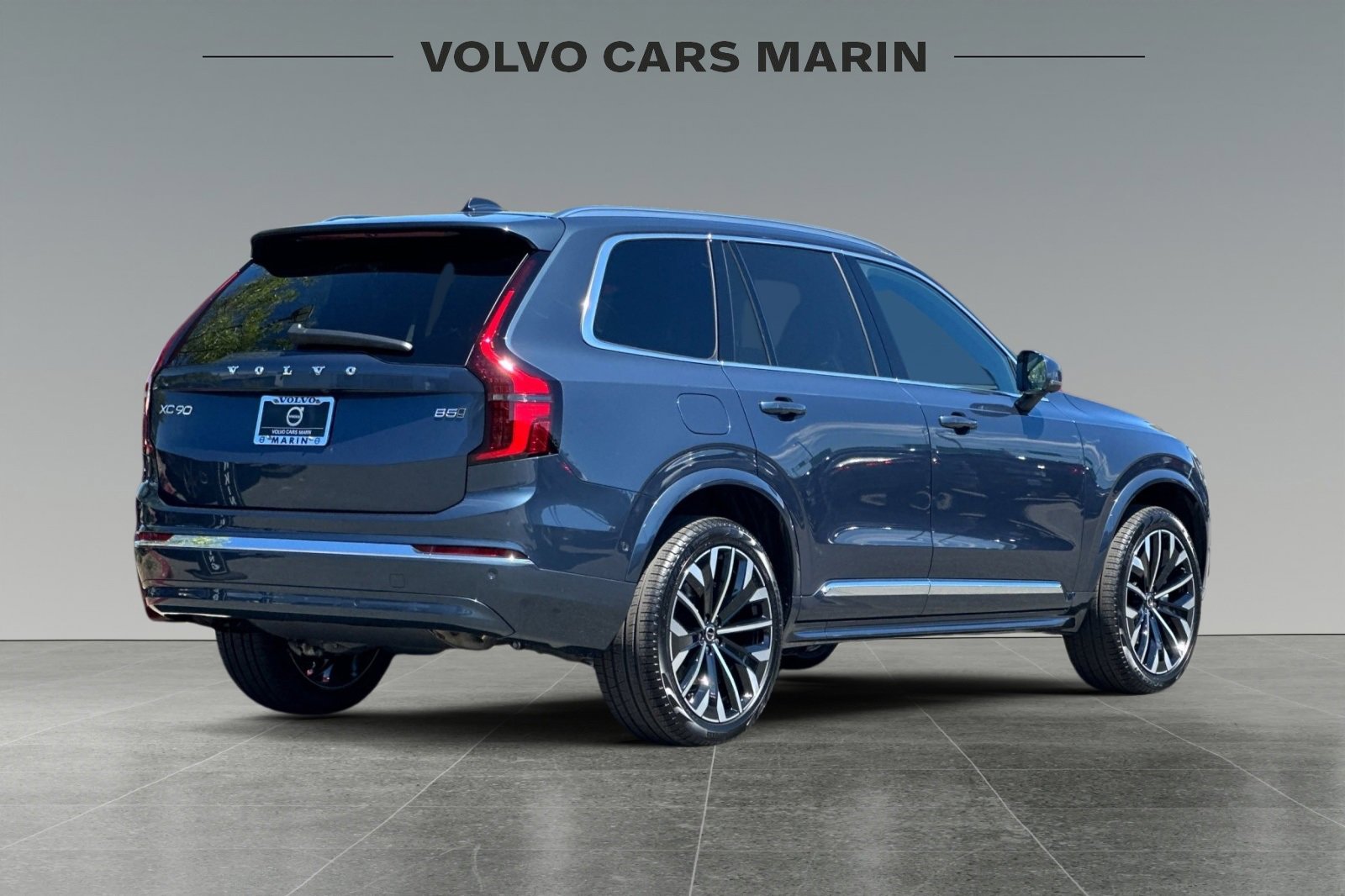 New 2026 Volvo XC90 B5 Plus image 2