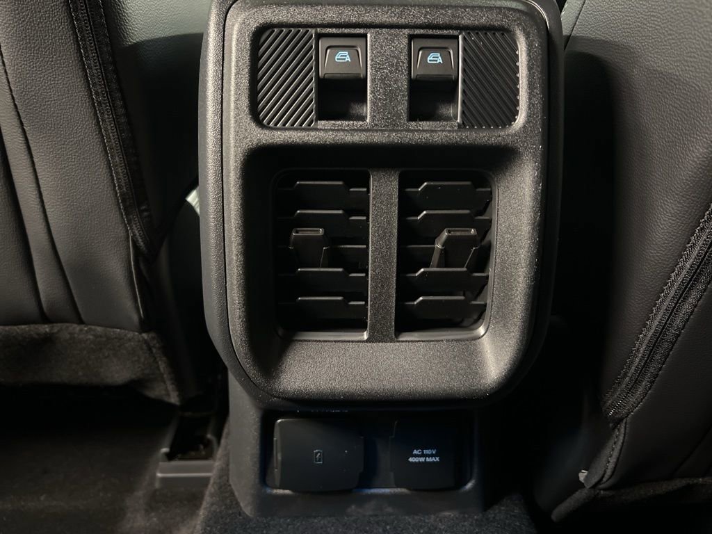 New 2026 Ford Bronco Outer Banks image 34