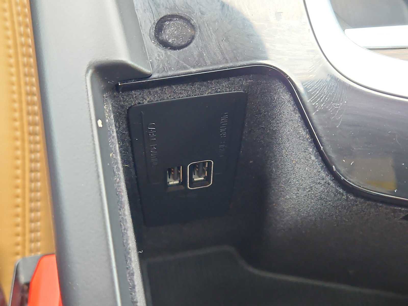 Used 2021 Volvo XC60 T5 Inscription w/ Protection Package Premier image 19