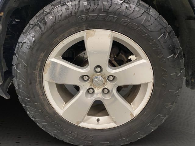 Used 2012 RAM 1500 Big Horn w/ Luxury Group image 29