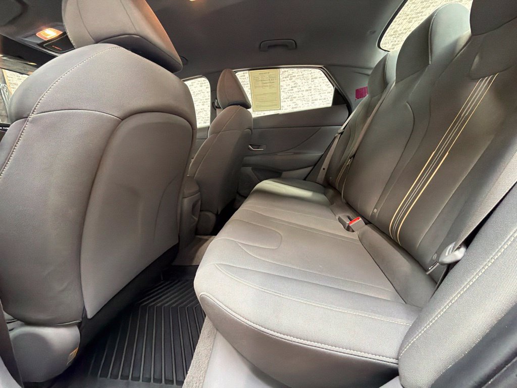 Certified 2026 Hyundai Elantra Sport FWD image 13