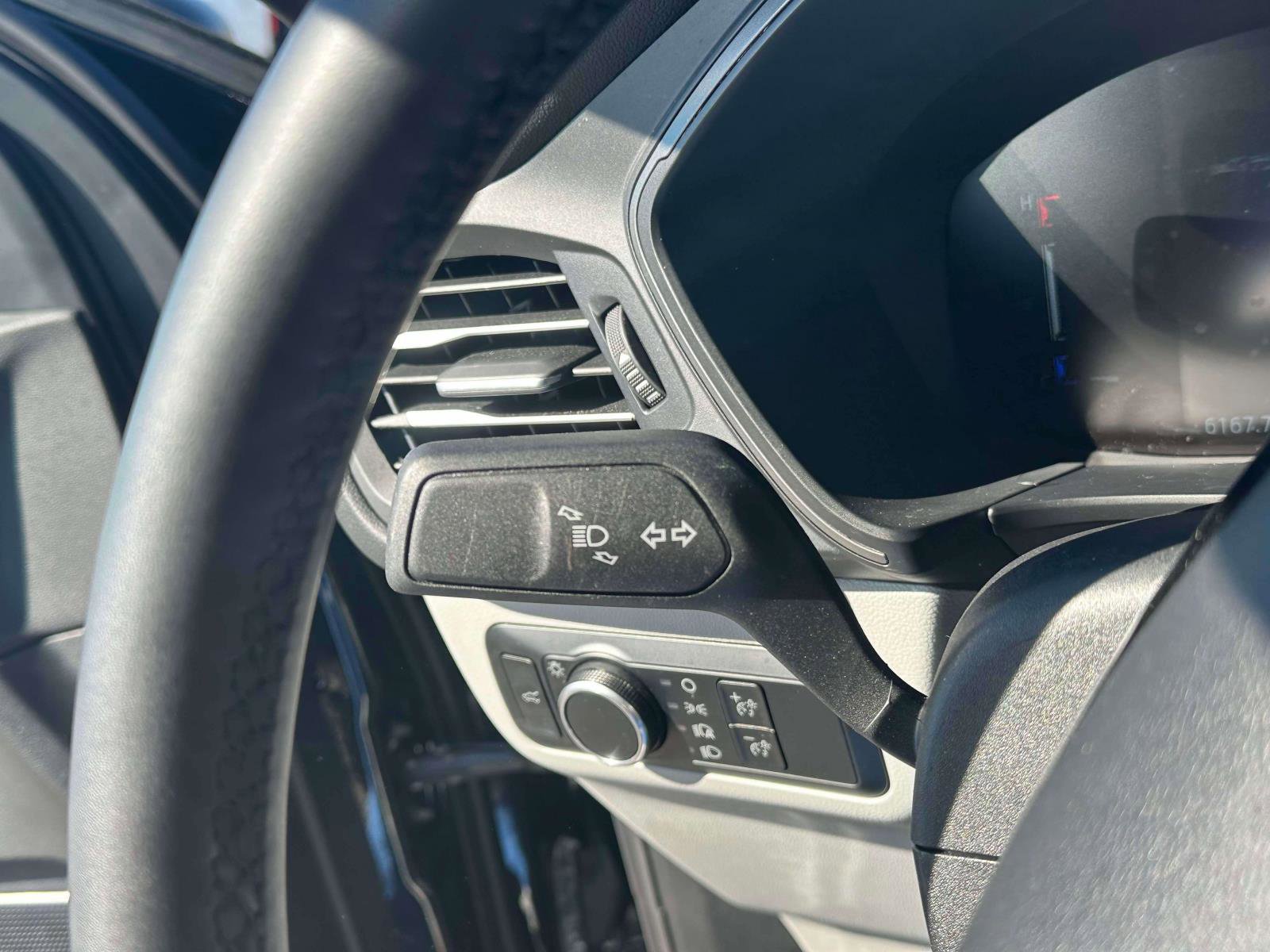 Used 2024 Ford Escape Active image 22