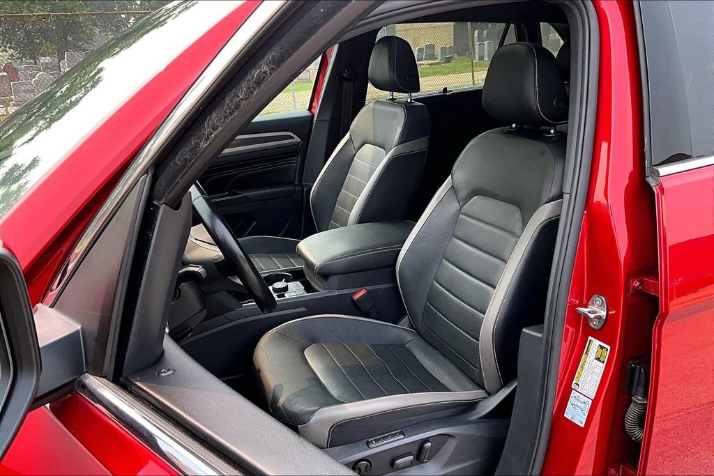 Used 2020 Volkswagen Atlas Cross Sport SEL Premium AWD/4WD image 24