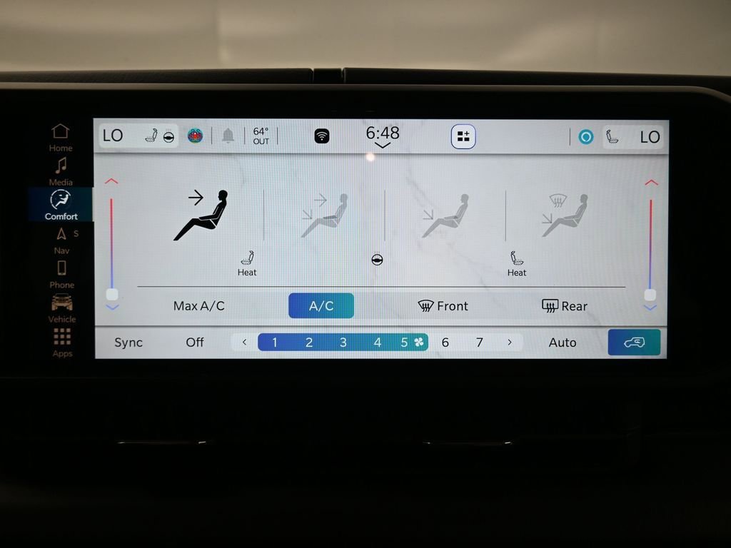 Used 2024 Jeep Wrangler Unlimited Rubicon 4xe image 23