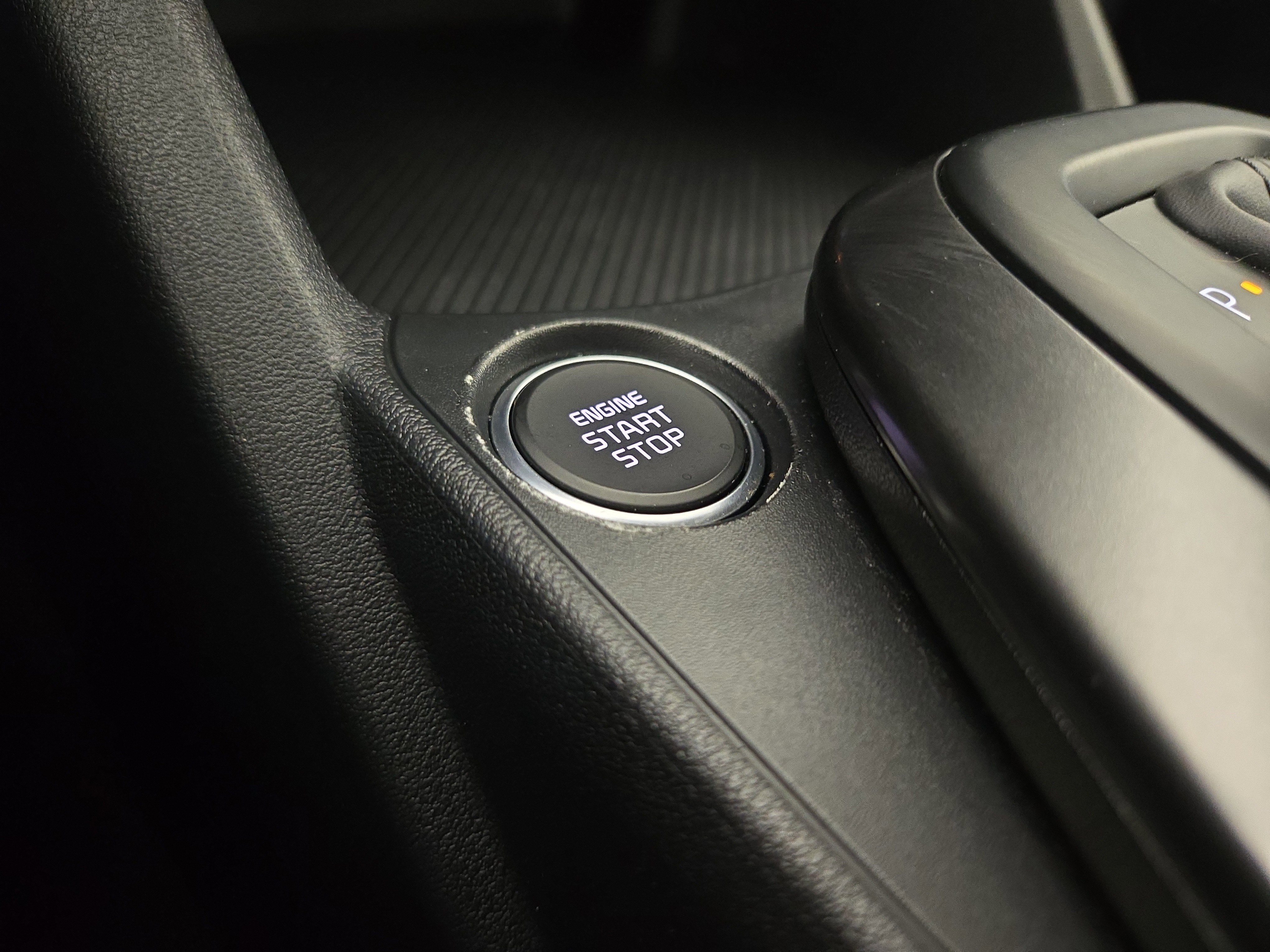 Used 2025 Kia K4 LXS image 24