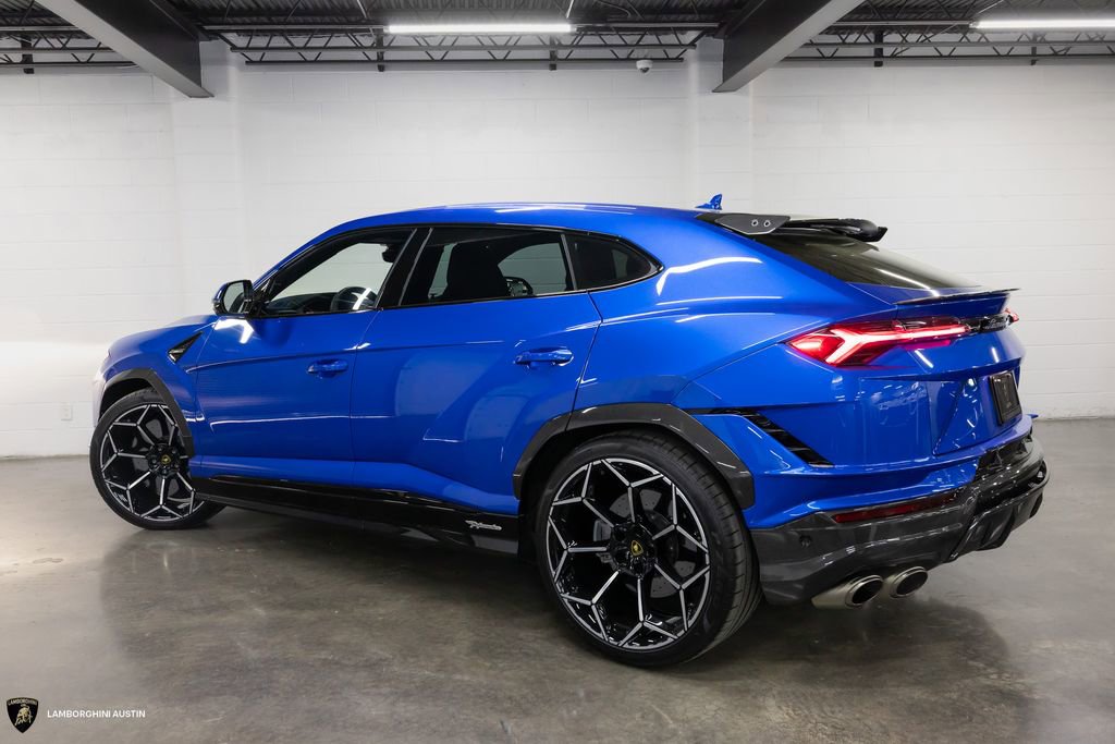 Used 2024 Lamborghini Urus Performante AWD/4WD image 10