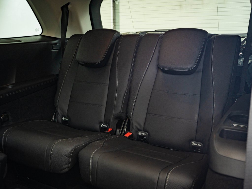 New 2026 Mercedes-Benz GLS 450 4MATIC image 33
