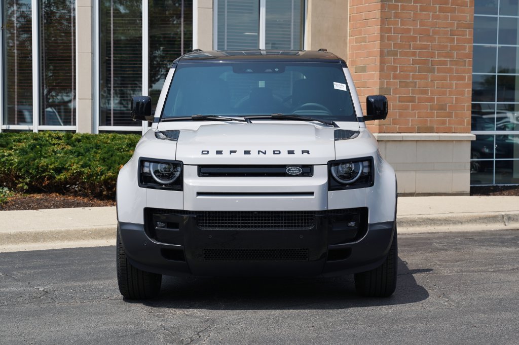 New 2026 Land Rover Defender 110 S AWD/4WD image 4