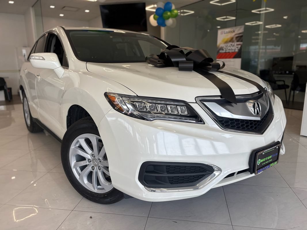 Used 2017 Acura RDX AWD w/ Technology Package image 3