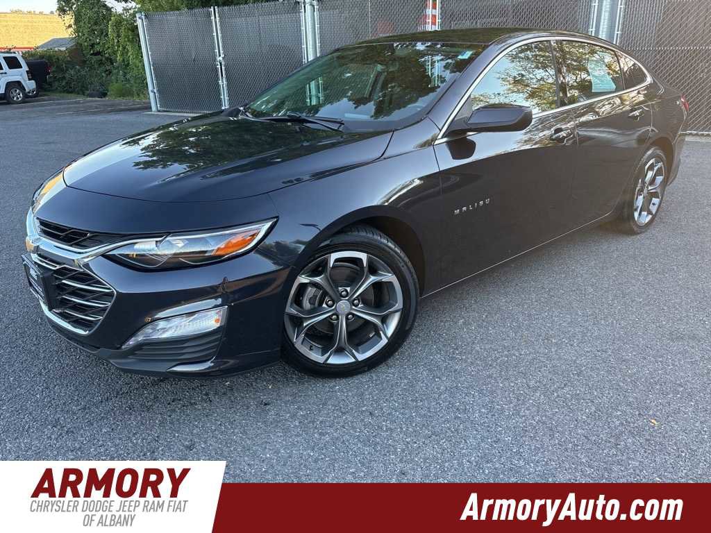 Used 2023 Chevrolet Malibu LT video 1