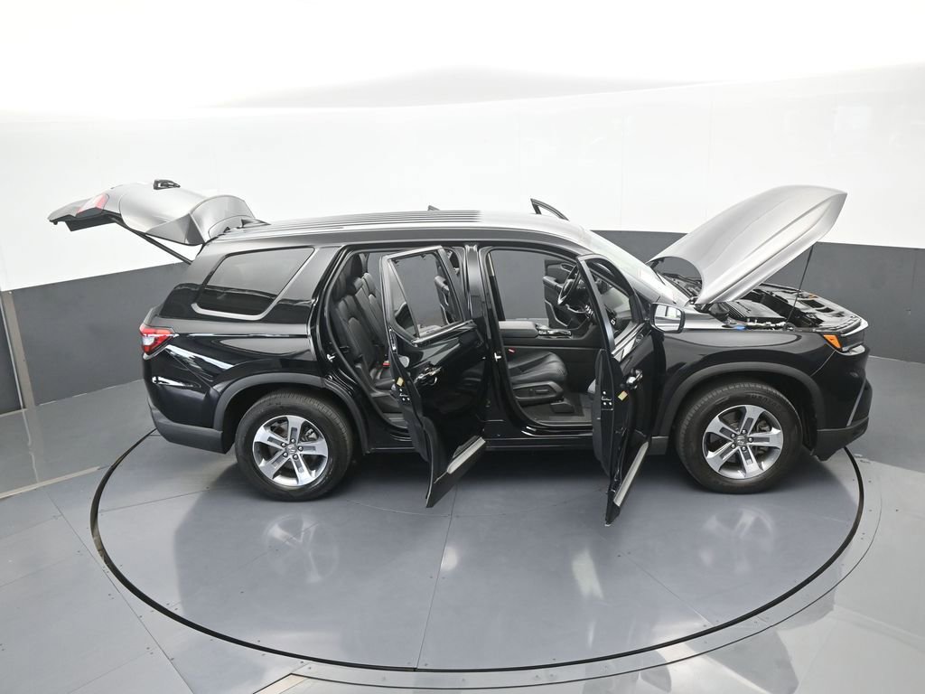 Used 2025 Honda Pilot EX-L image 71
