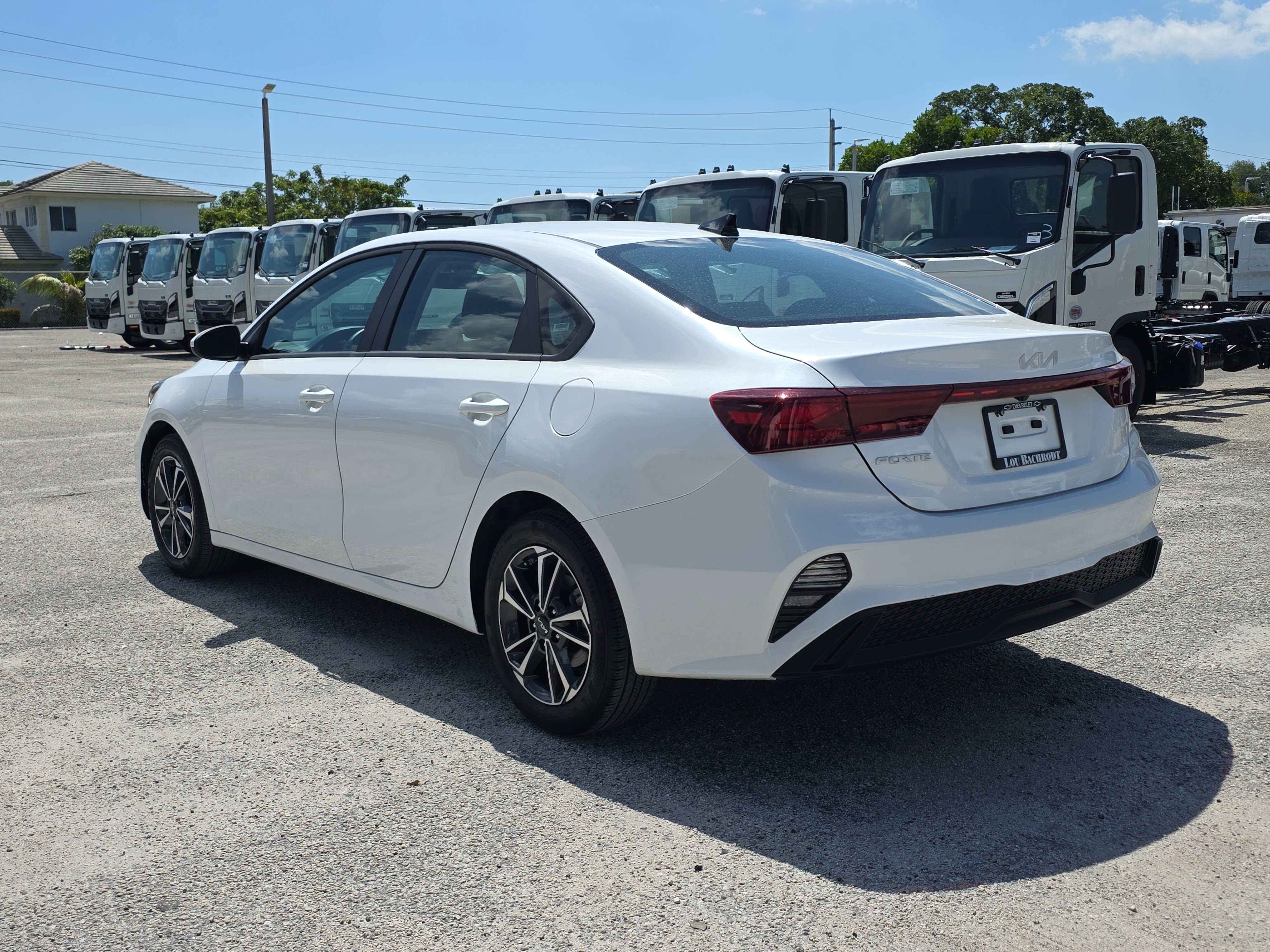 Used 2024 Kia Forte LXS FWD image 5