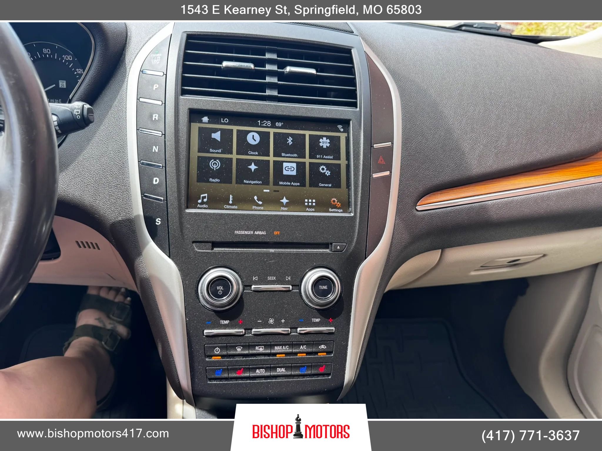 Used 2016 Lincoln MKC Reserve w/ Lincoln MKC Climate Package AWD/4WD image 30