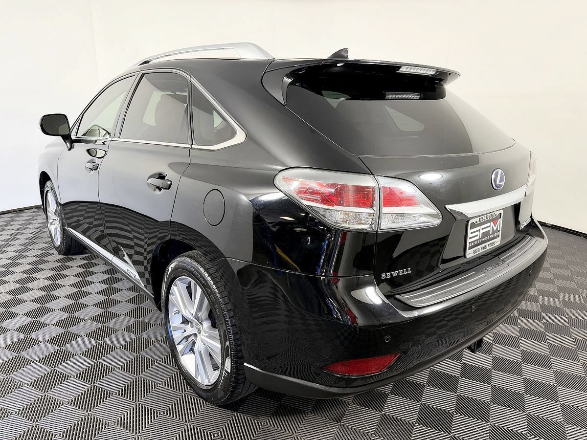 Used 2015 Lexus RX 450h AWD image 16