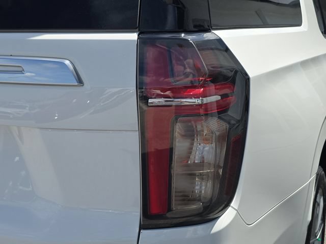 Certified 2021 Chevrolet Suburban High Country w/ Premium Package AWD/4WD image 8