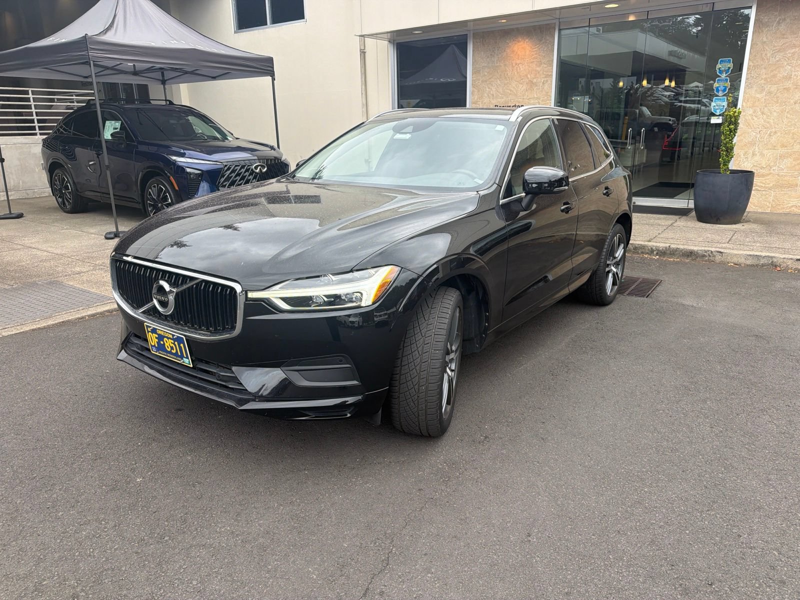 Used 2020 Volvo XC60 T6 Momentum w/ Protection Package AWD/4WD video 1