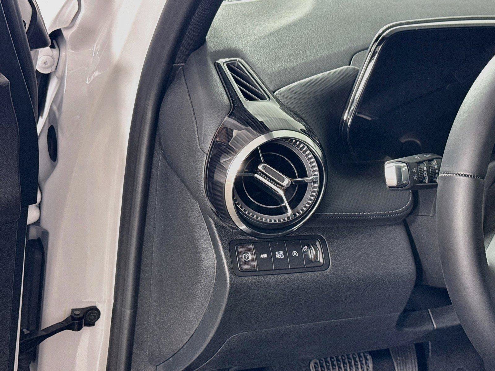 New 2027 Chevrolet Equinox LT AWD/4WD image 4