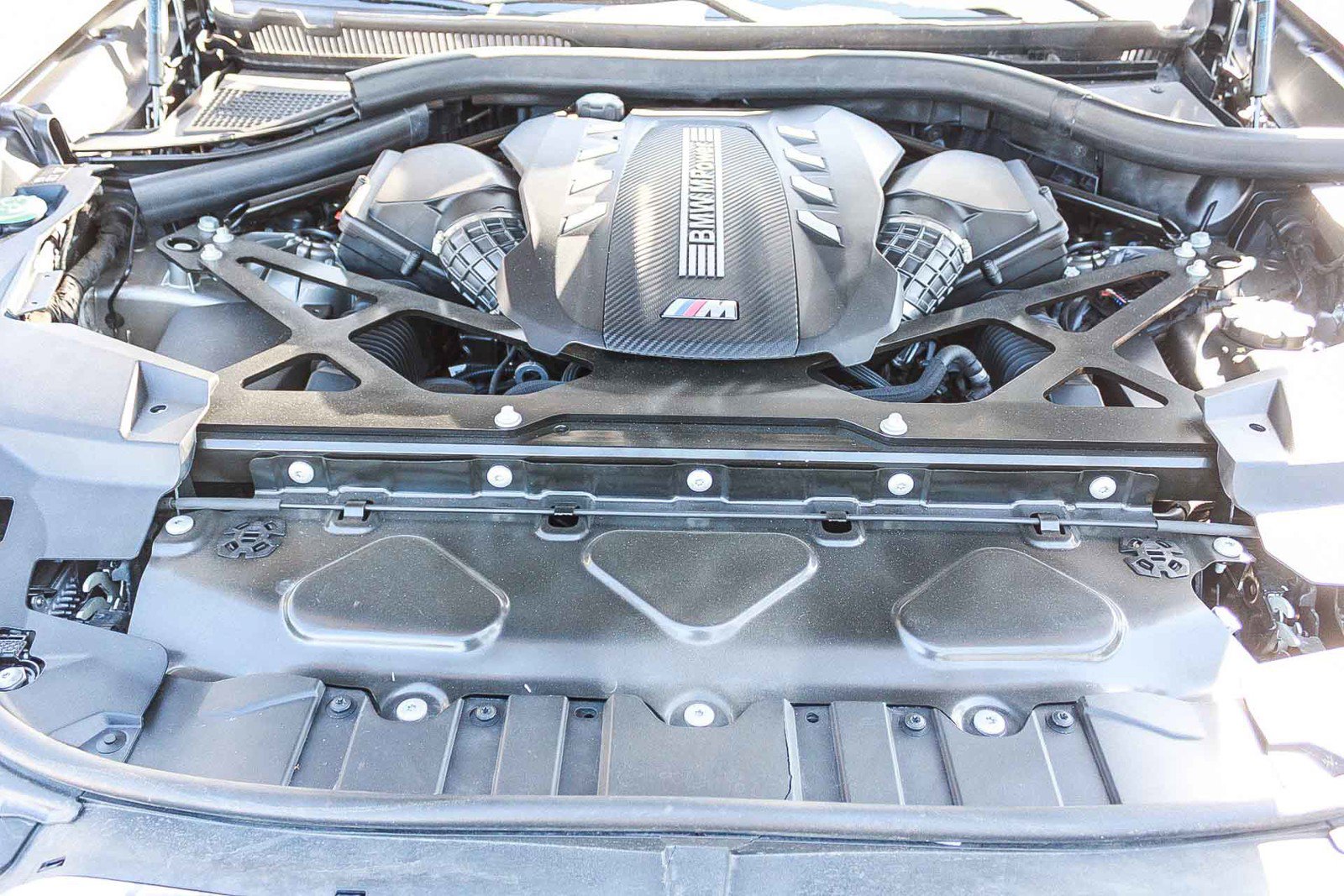 Used 2021 BMW X5 M w/ Executive Package AWD/4WD image 27
