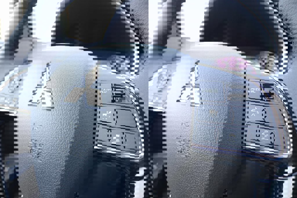 New 2026 Mitsubishi Eclipse Cross SE image 17