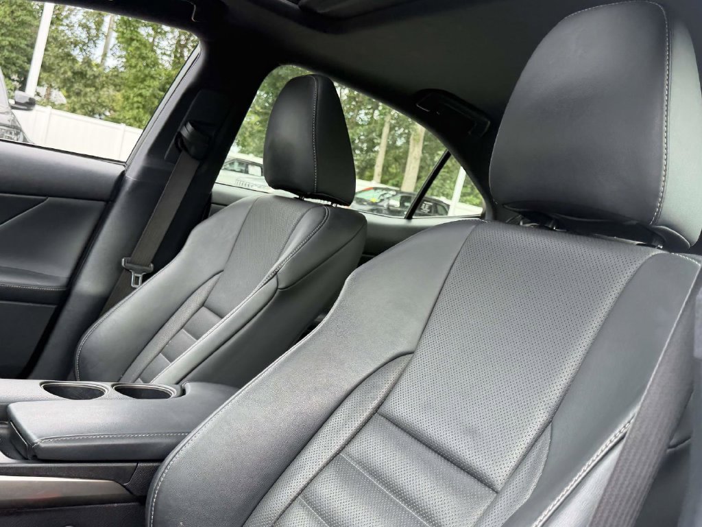 Used 2016 Lexus IS 300 AWD w/ F Sport Package image 17