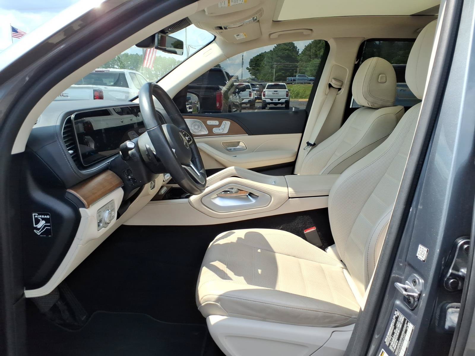 Used 2021 Mercedes-Benz GLE 450 4MATIC image 19