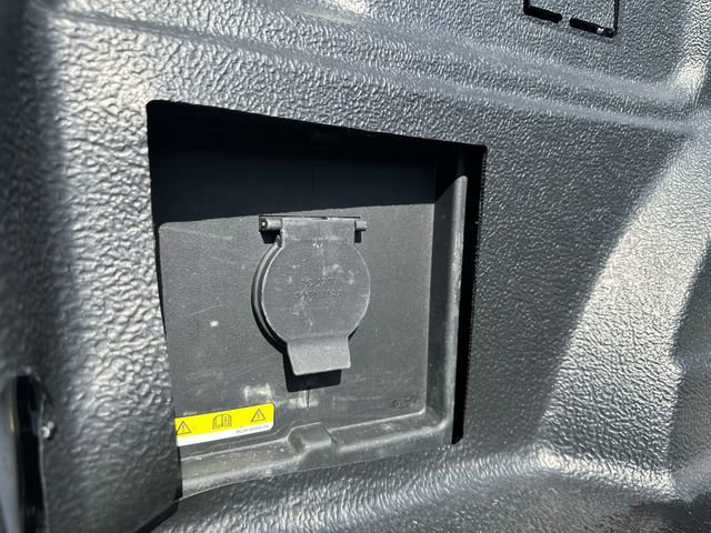 Used 2023 Ford F150 Lariat w/ Equipment Group 502A High image 24