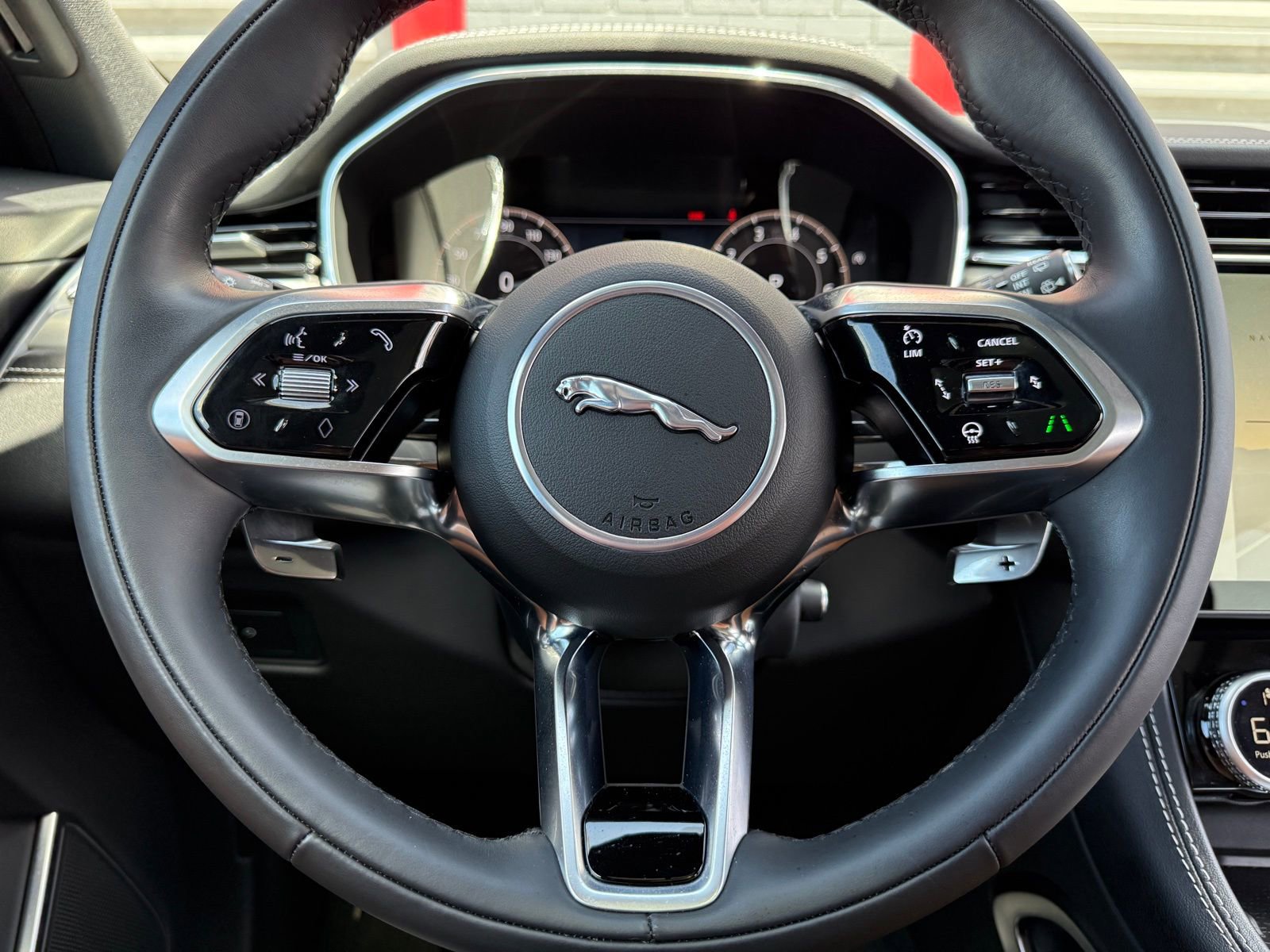 Used 2026 Jaguar F-PACE R-Dynamic S image 22