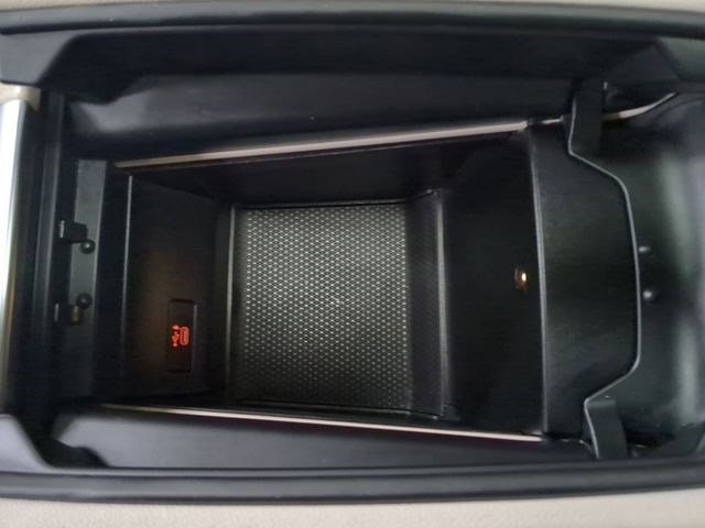 Used 2021 BMW X6 xDrive40i w/ Executive Package 2 image 14