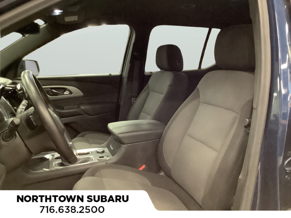 Used 2022 Chevrolet Traverse LT AWD/4WD image 15