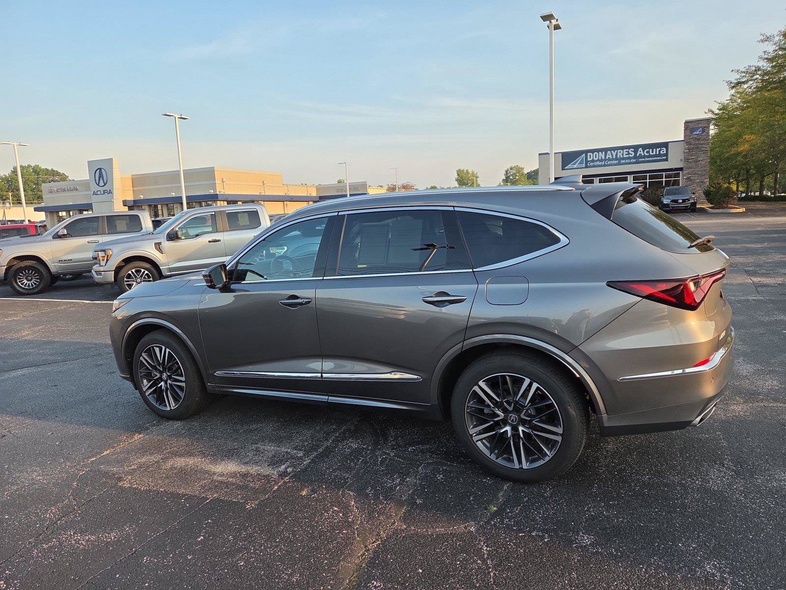 Certified 2026 Acura MDX w/ Advance Package AWD/4WD image 28