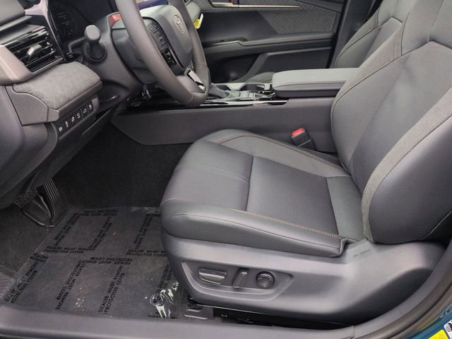 New 2026 Toyota Camry XLE image 12