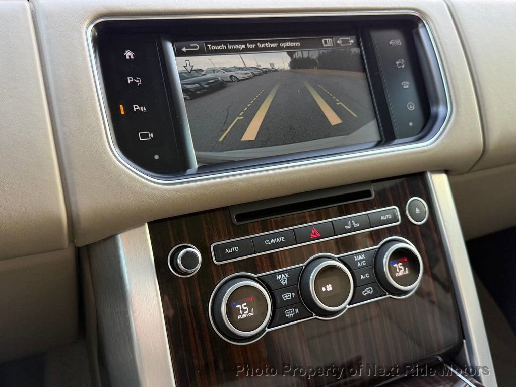 Used 2016 Land Rover Range Rover HSE image 22