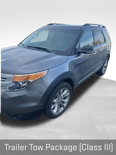Used 2014 Ford Explorer XLT w/ Equipment Group 202A image 14