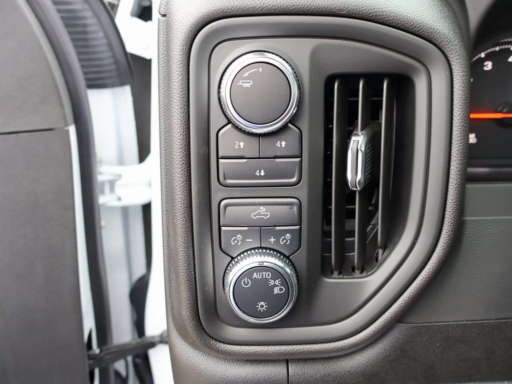 New 2025 GMC Sierra 2500 Pro image 12