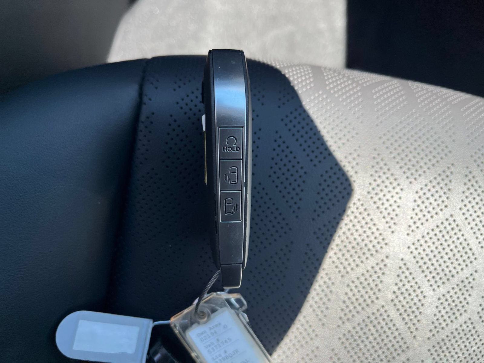Used 2026 Kia Carnival FWD image 27