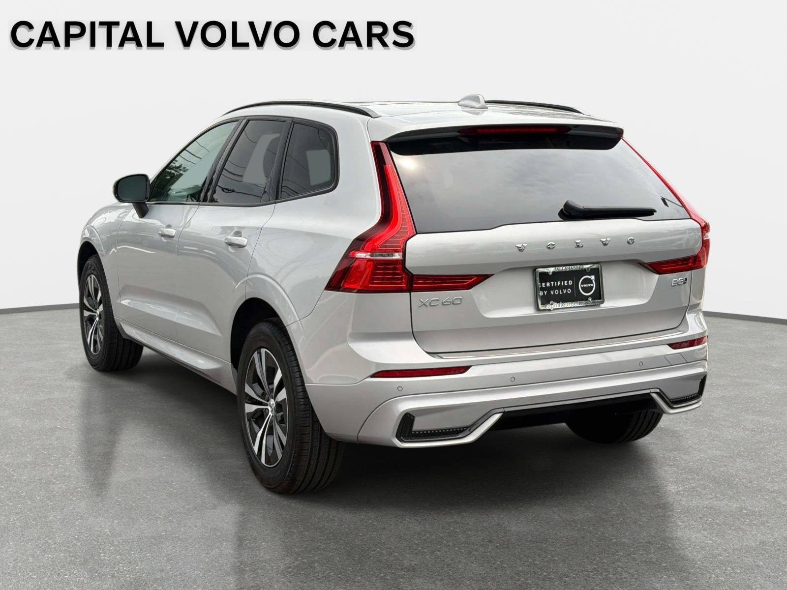 Certified 2024 Volvo XC60 B5 Core w/ Protection Package Premier AWD/4WD image 7