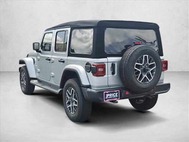 Used 2024 Jeep Wrangler Unlimited Sahara AWD/4WD image 7