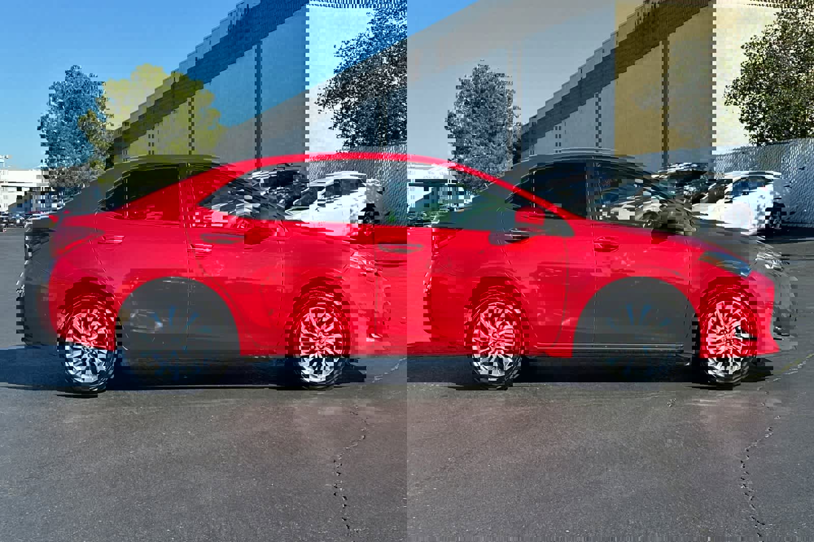 Used 2017 Toyota Corolla XLE image 6