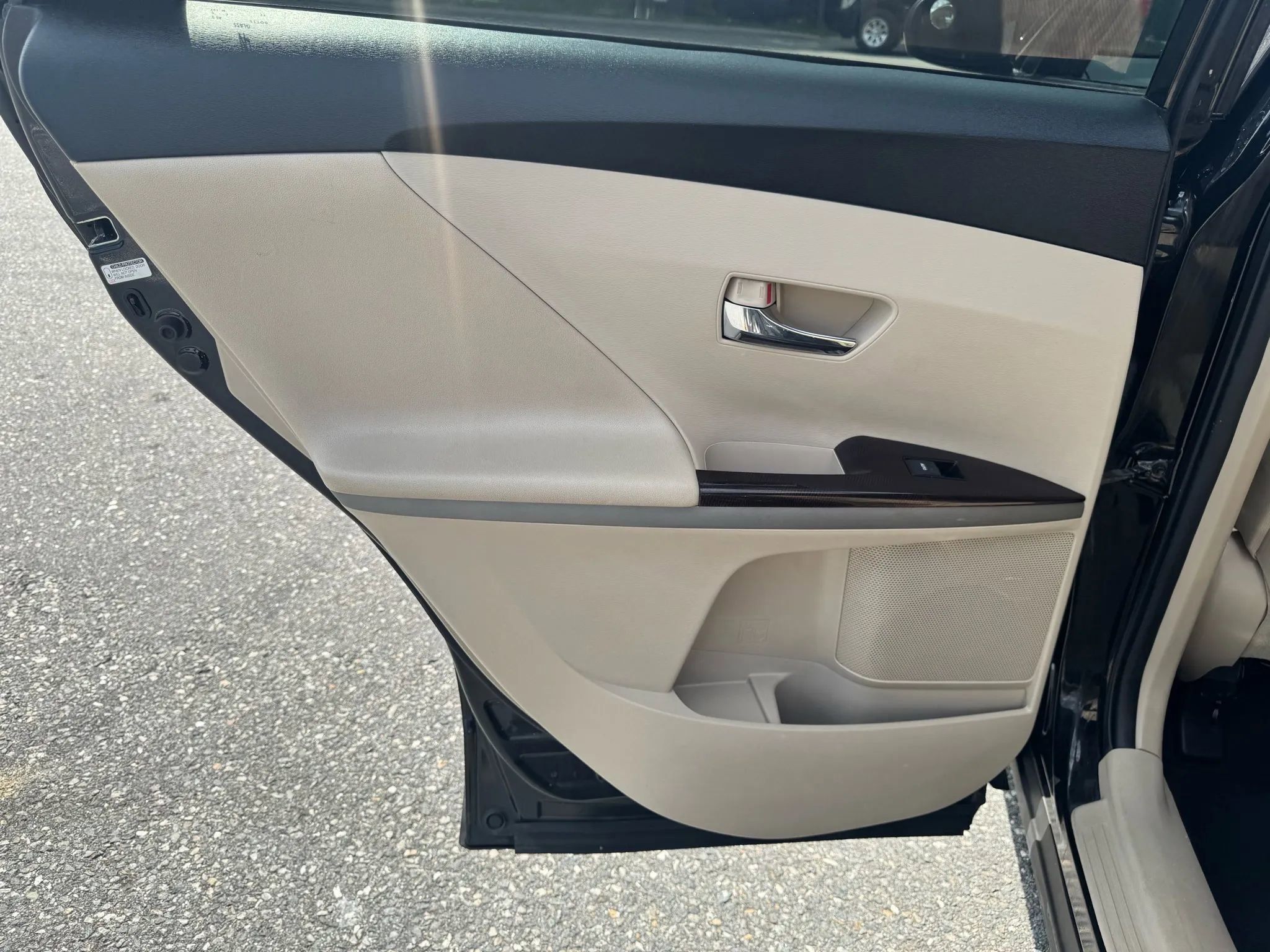 Used 2010 Toyota Venza image 13