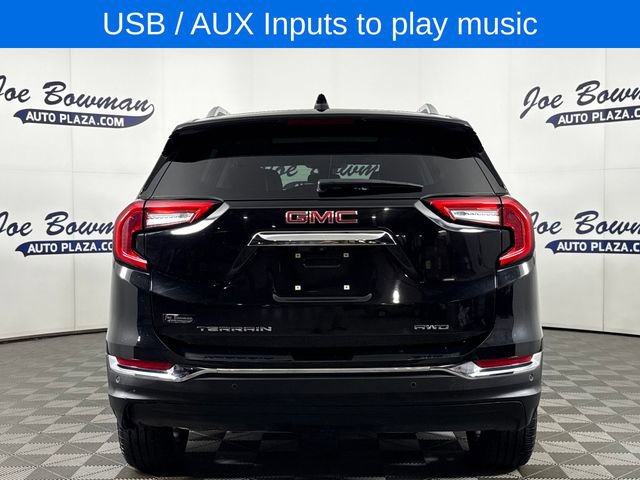 Used 2023 GMC Terrain SLT w/ Infotainment Package II AWD/4WD image 7