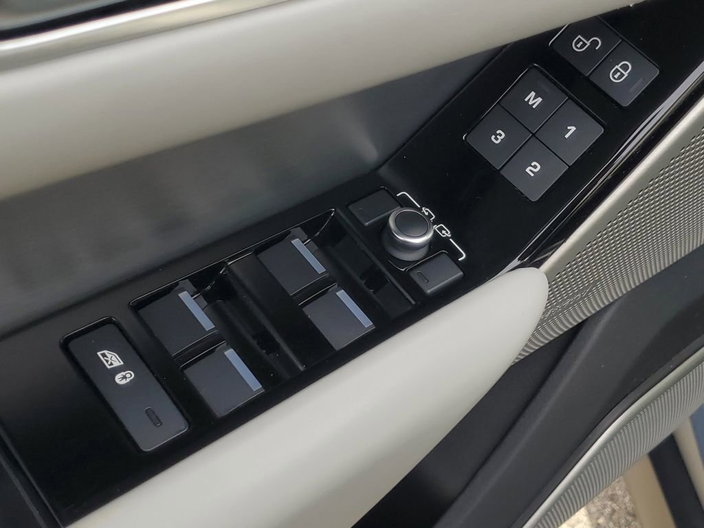 Used 2020 Land Rover Range Rover Velar SV Autobiography Dynamic AWD/4WD image 14