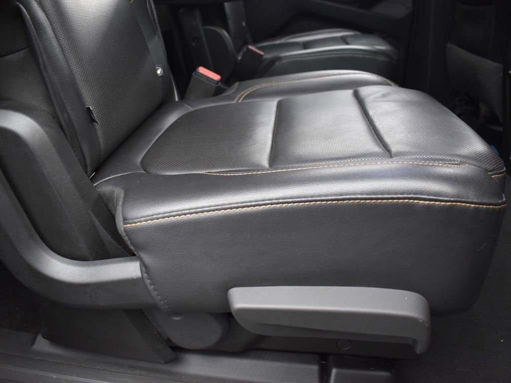 Used 2018 Chevrolet Traverse Premier w/ LPO, 'HIT The Road' Package image 27