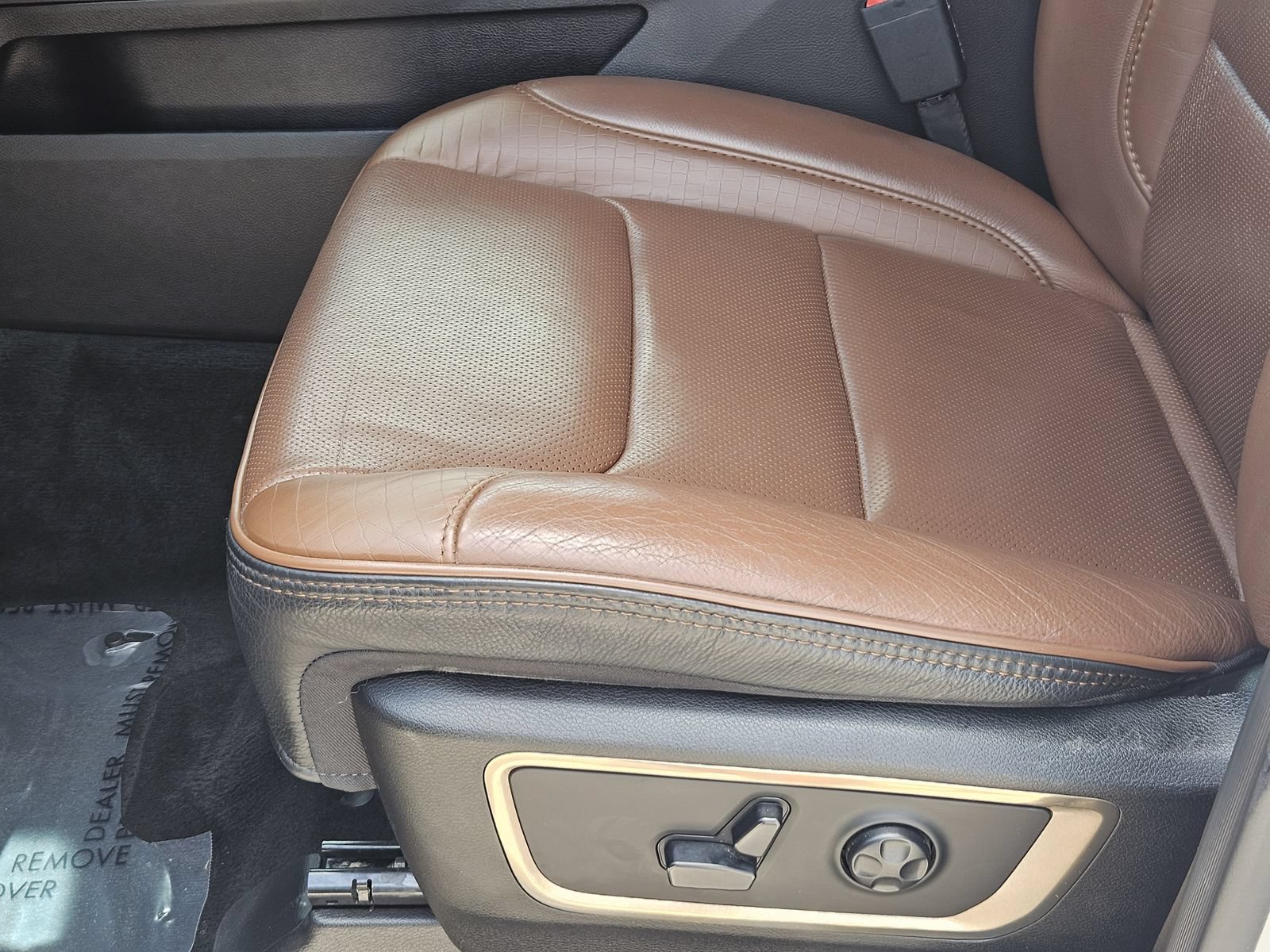 Used 2021 RAM 1500 Limited AWD/4WD image 32