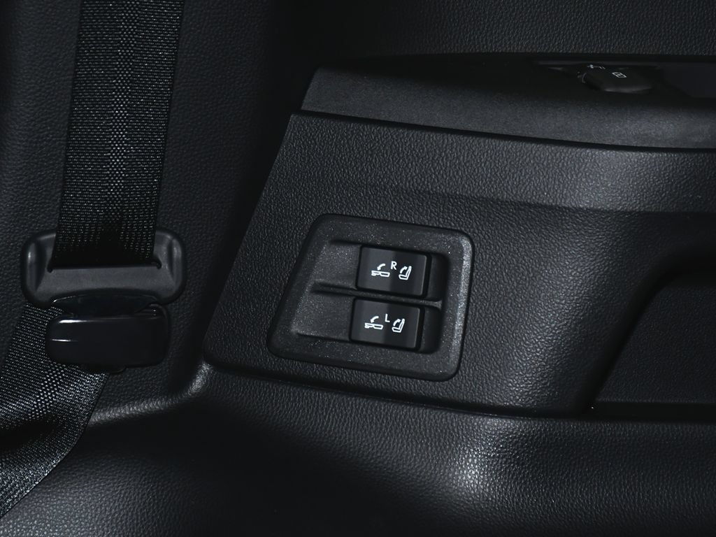 Used 2024 Lexus LX 600 F Sport AWD/4WD image 56