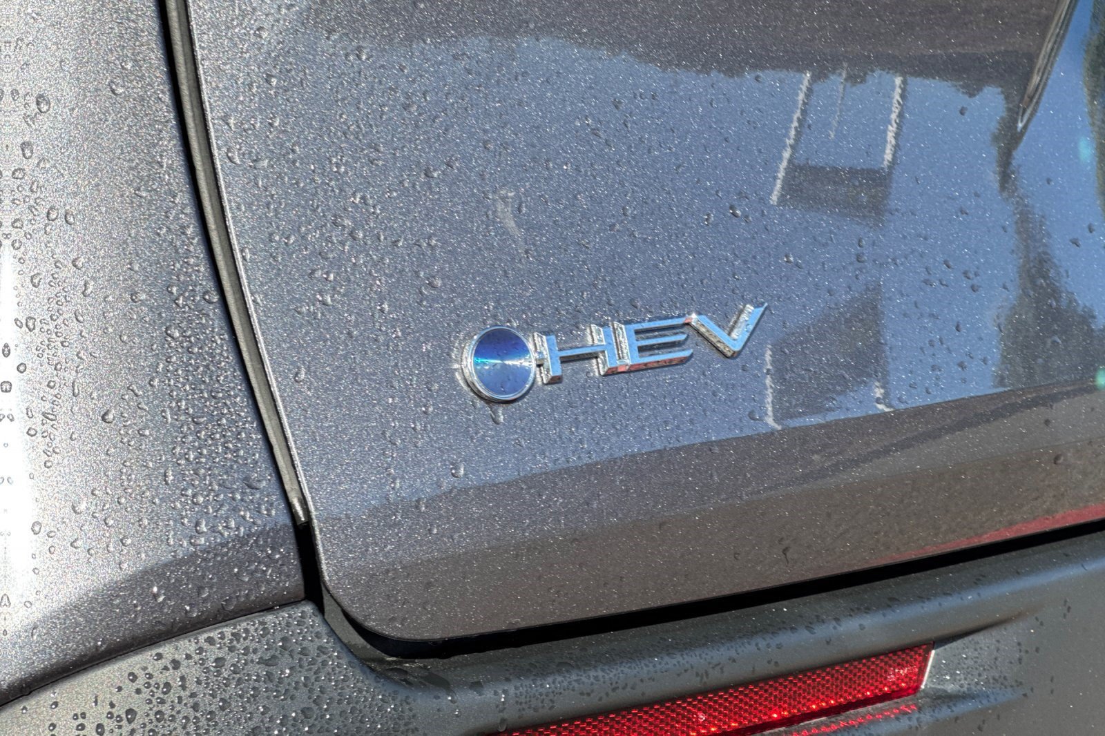 Used 2025 Toyota Sienna XLE FWD image 30