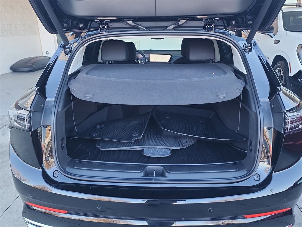 Certified 2025 Buick Envision Avenir image 26