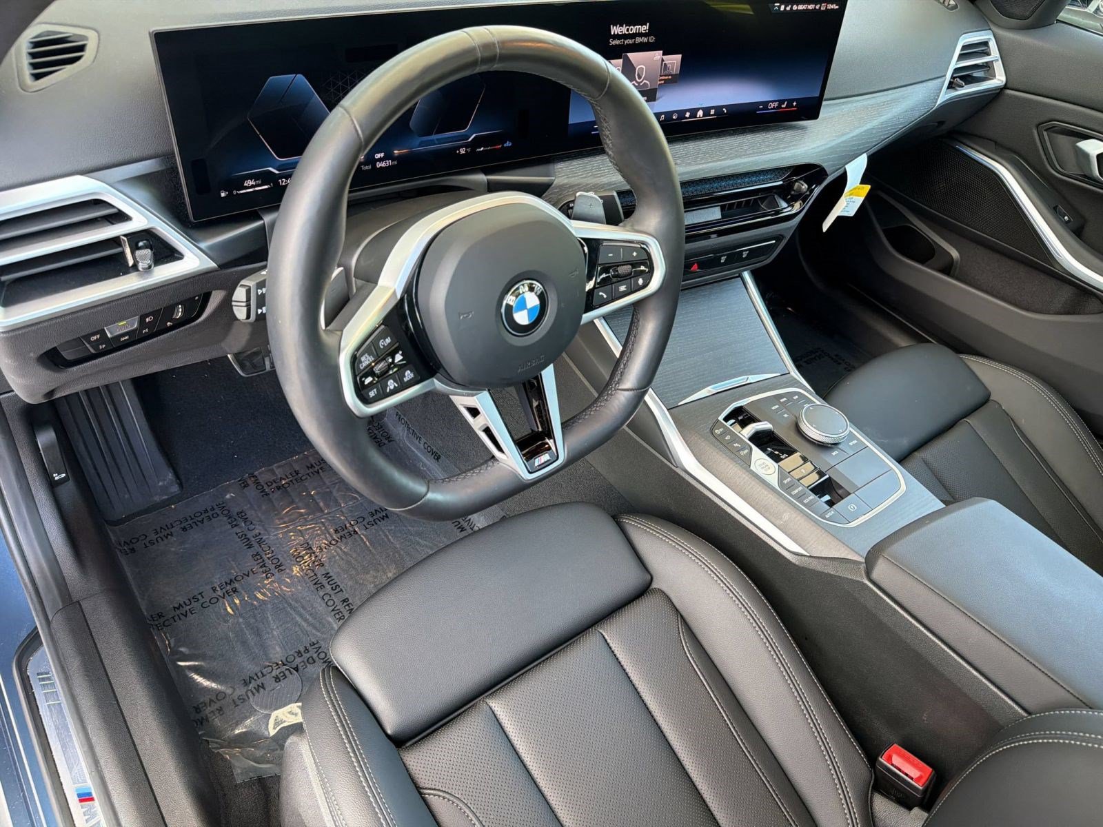 Used 2026 BMW 330i Sedan w/ M Sport Package RWD image 4