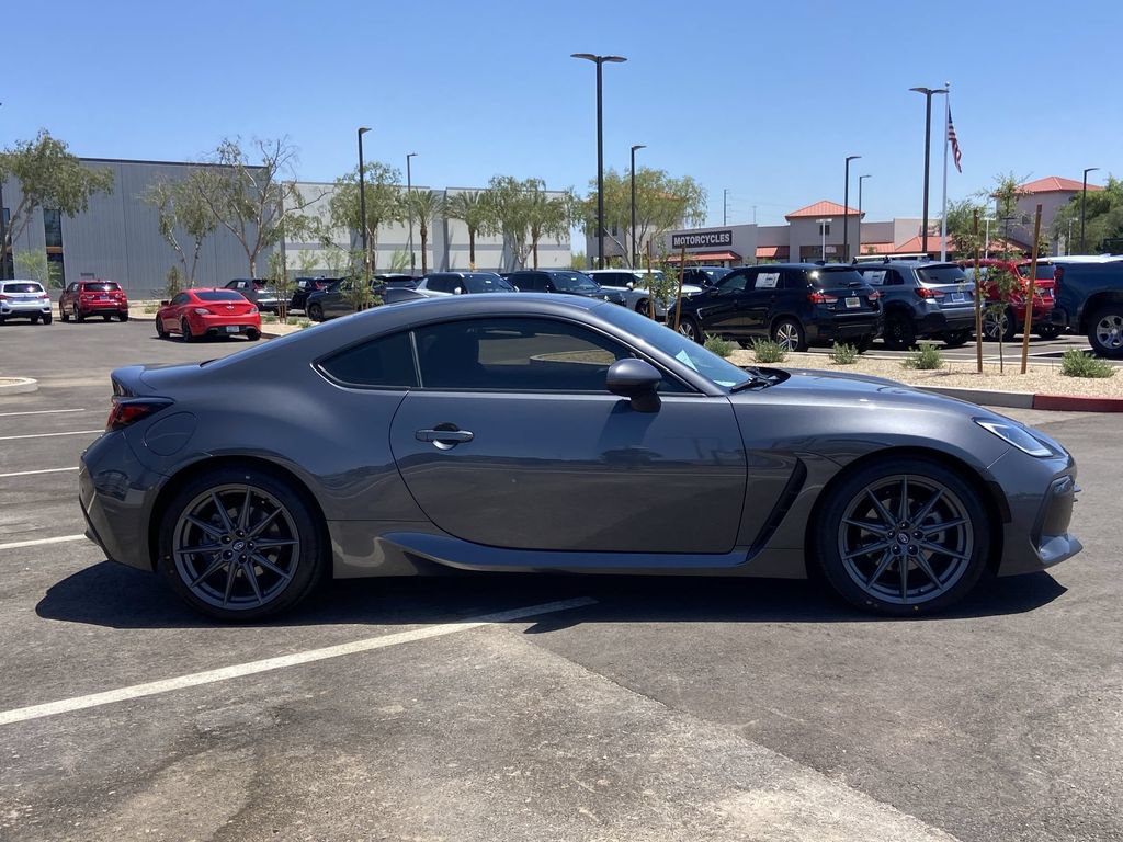 Used 2022 Subaru BRZ Limited RWD image 2