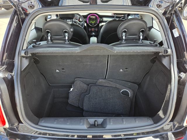 Used 2017 MINI Cooper 2-Door Hardtop FWD image 13